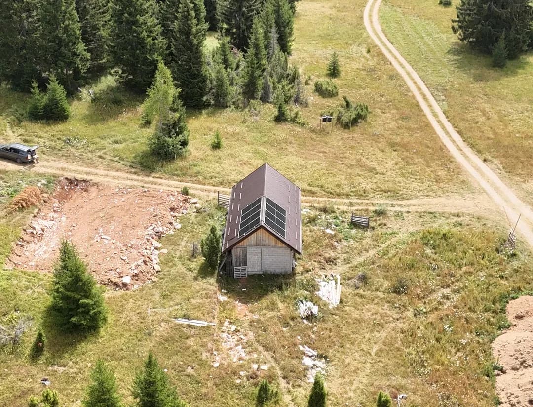 Tara 6kW Off-Grid — detalj instalacije